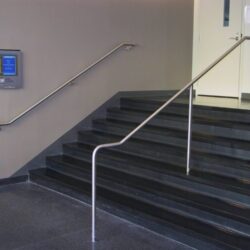 stainless steel stair e1702131735314