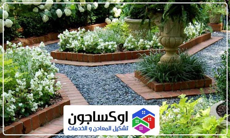 تركيب عشب صناعي في العين